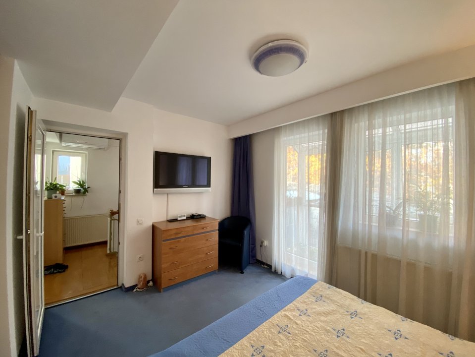 Locuinta calda si primitoare, Titulescu - Banu Manta! 