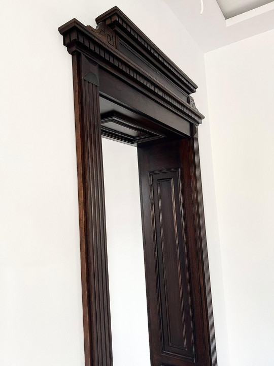 SUPER OCAZIE SE VIND 3 APRTAMENTE DE LUX IN VILA ZONA PARC CAROL COSBUC