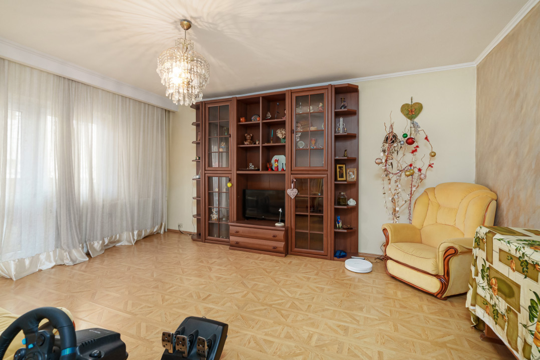 Apartament Decomandat 4 Camere, 98 m², Mobilat, Zona Panduri