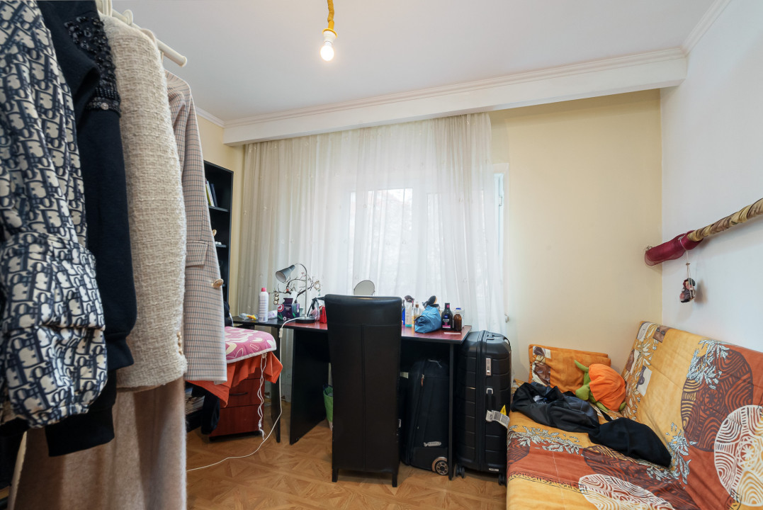 Apartament Decomandat 4 Camere, 98 m², Mobilat, Zona Panduri