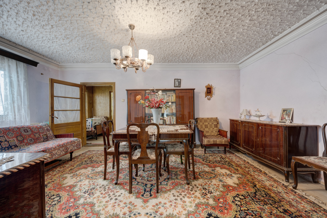 CHIAJNA - CASA RENOVABILA 129 MP, LOT 690 MP!