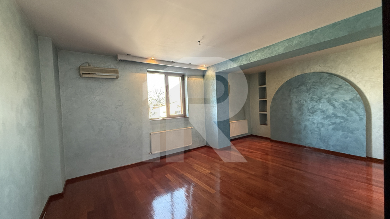 Vila premium, oportunitate rara in zona Eroii Revolutiei, Bulevardul Pieptanari