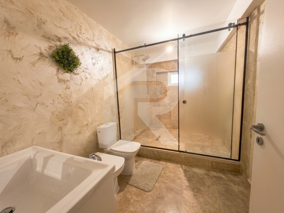 Acasă nu este un loc. Este o stare.